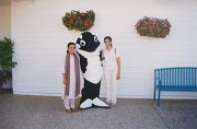 004-With Shamu - the killer whale